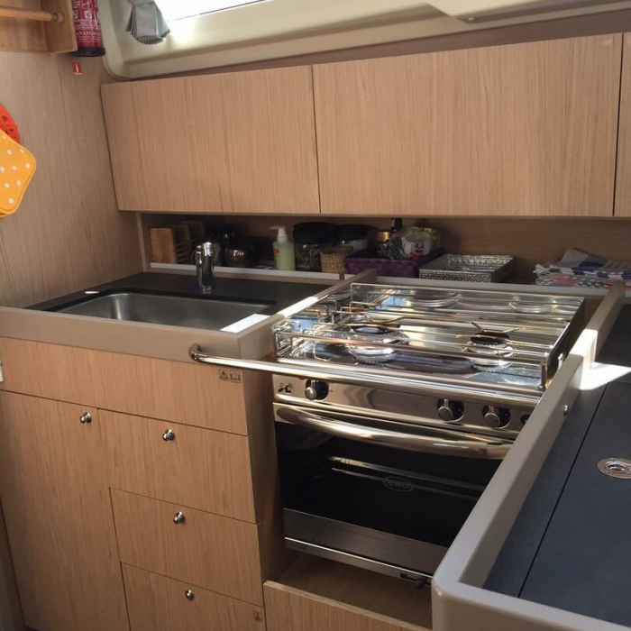 Tenuta delle Ripalte | Oceanis 41.1 photo 4