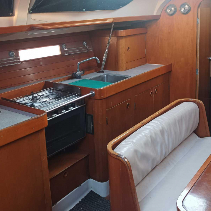 Nela | Oceanis 37 photo 1