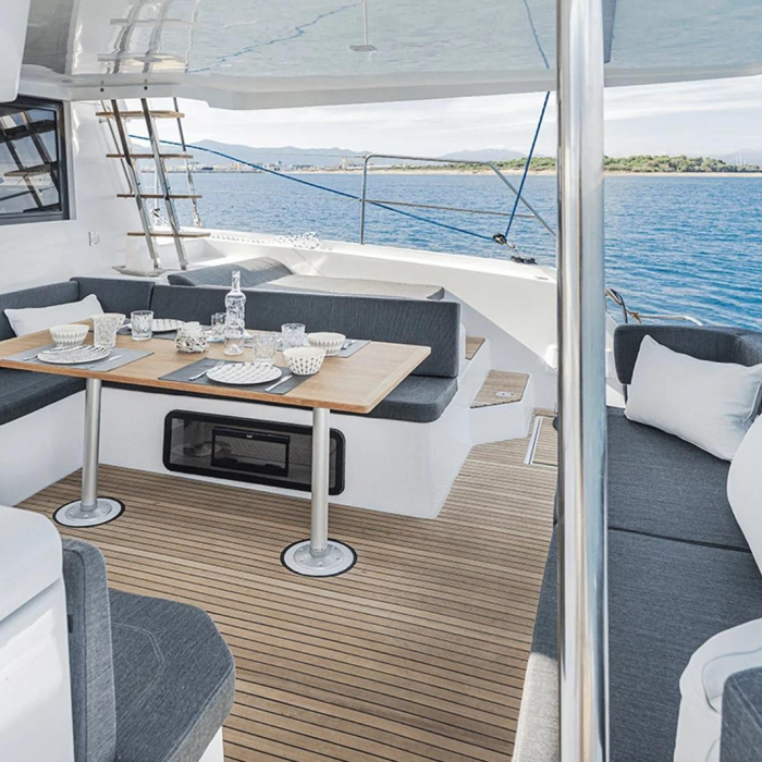 Catalina | Aventura 37 photo 5