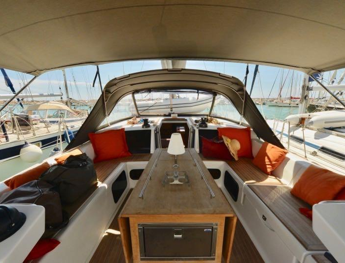 Santa Maria Novella | Dufour 520 GL - 4. cab photo 5