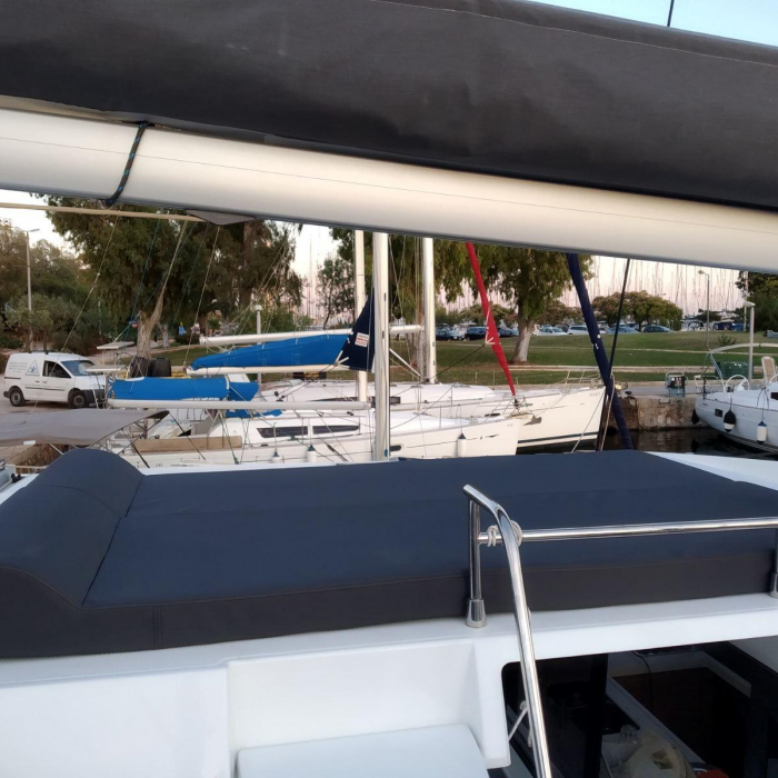 Nancy | Astrea 42 photo 12