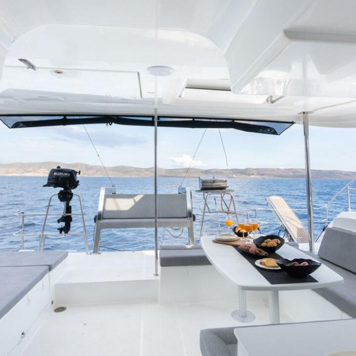 Madicon | Lagoon 450 Fly photo 11