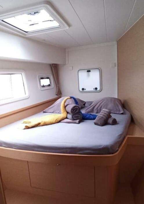 Taina | Lagoon 42 photo 18