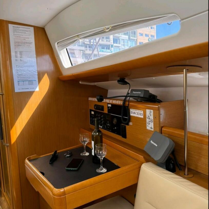 Freya | Sun Odyssey 42DS photo 13