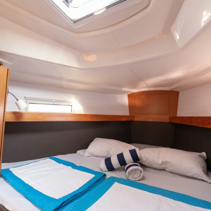 Marlo | Bavaria Cruiser 37 photo 12