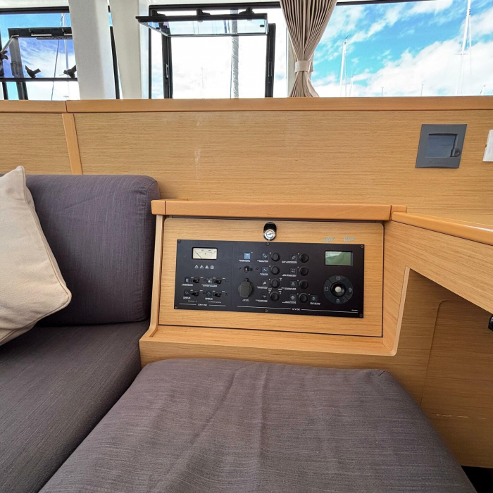 Aragorn | Lagoon 400 S2 photo 2