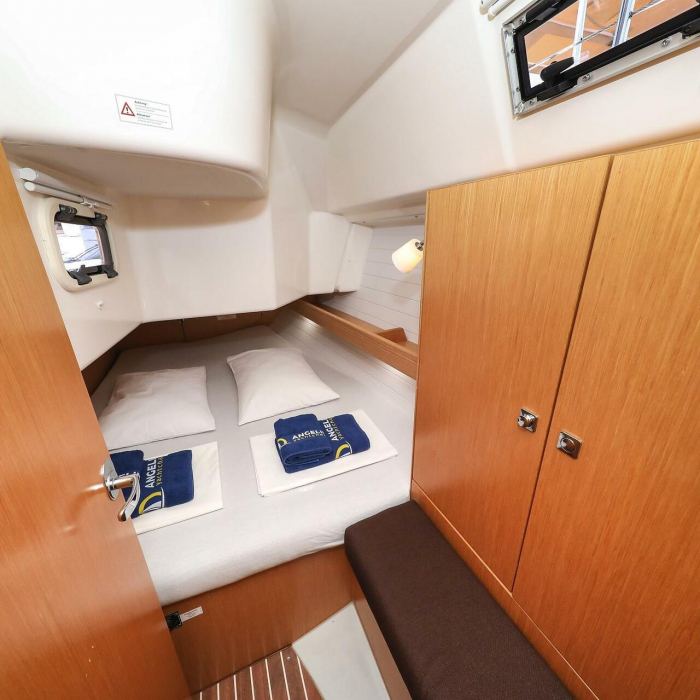 Lady One | Bavaria Cruiser 34 photo 4