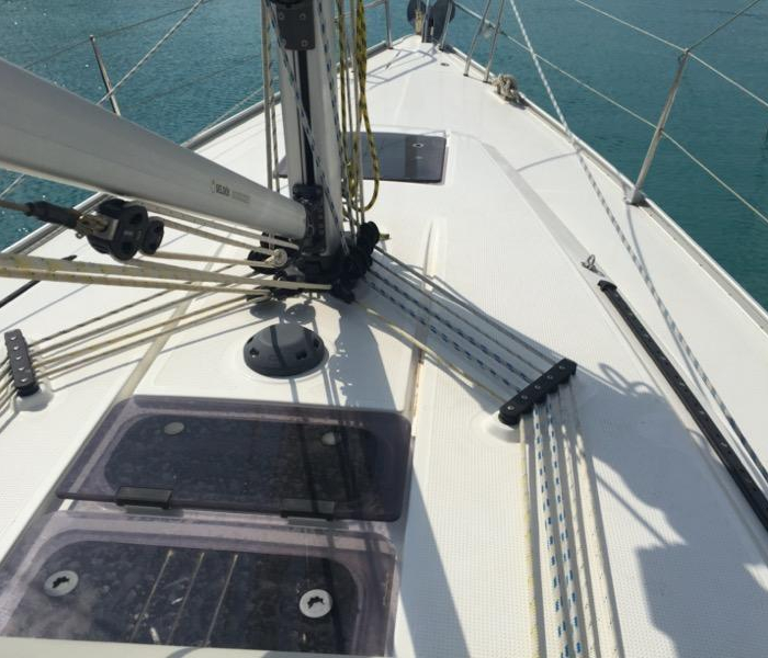 Menkar | Bavaria Cruiser 37 photo 4