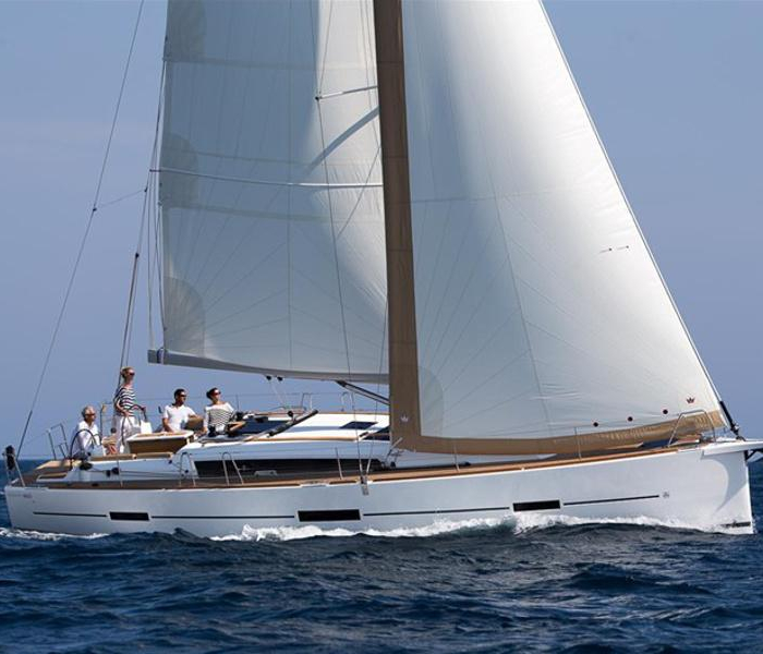 Almar | Dufour 460 photo 19