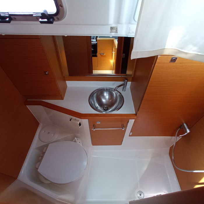 Fearless | Sun Odyssey 379 photo 5