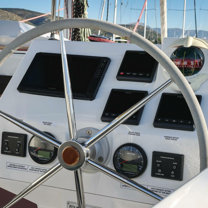 Macho | Fountaine Pajot Astrea 42 Quatuor photo 24