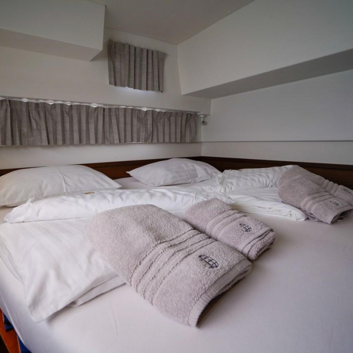 Vesper | Lagoon 42 photo 27