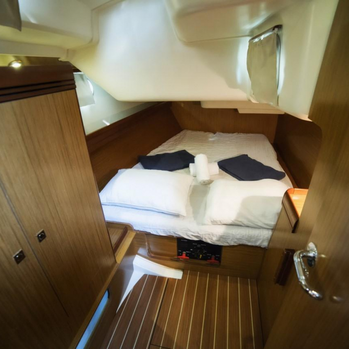 Triton | Sun Odyssey 42 i photo 7
