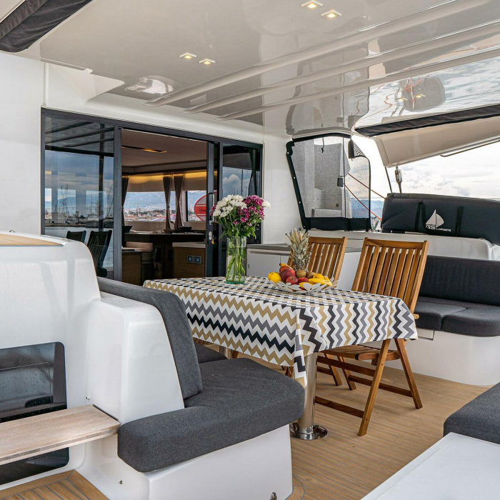 PRINCESS KISS | Lagoon 50 photo 23