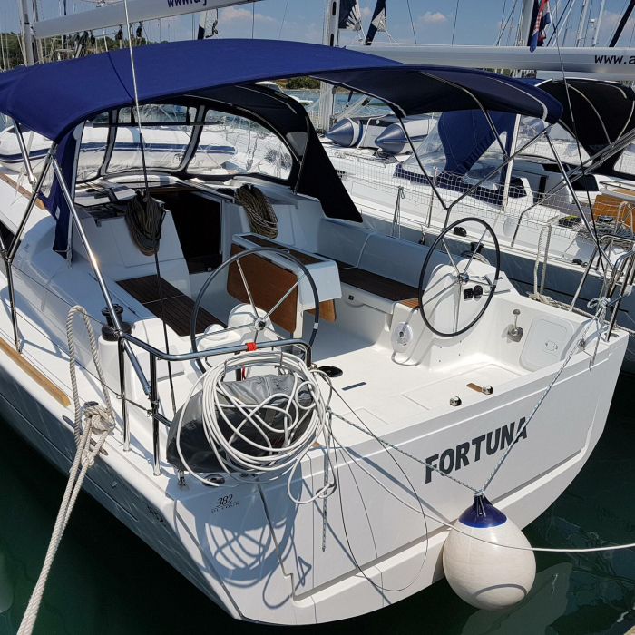 Fortuna | Dufour 382 Grand Large photo 4