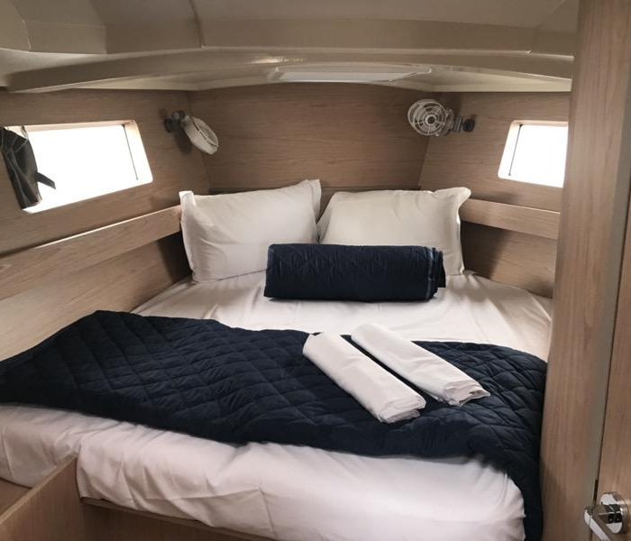 Agena | Oceanis 41.1 photo 9