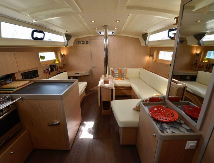 Tenuta delle Ripalte | Oceanis 41.1 photo 6