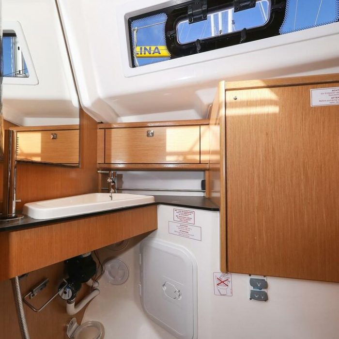 Lady One | Bavaria Cruiser 34 photo 11