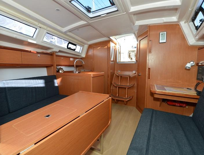 Karlo | Bavaria Cruiser 33 photo 6