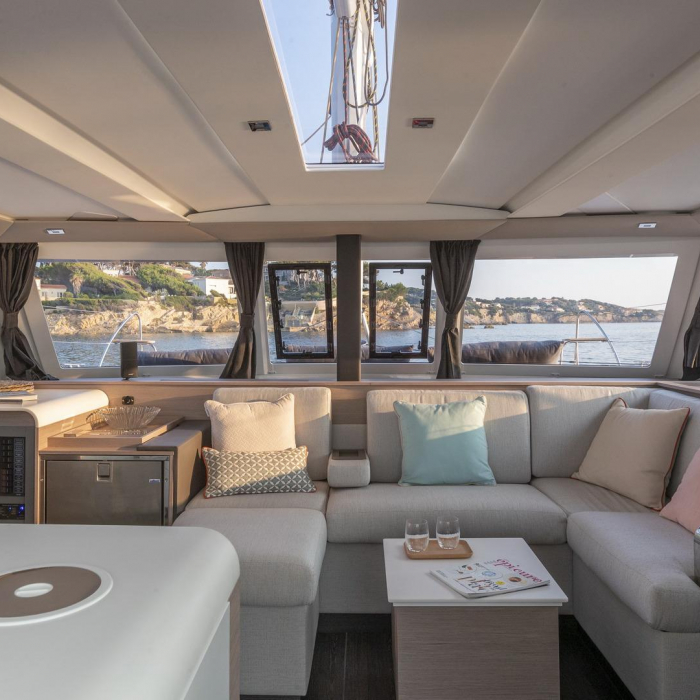 Almiriki | Isla 40 Skippered photo 2