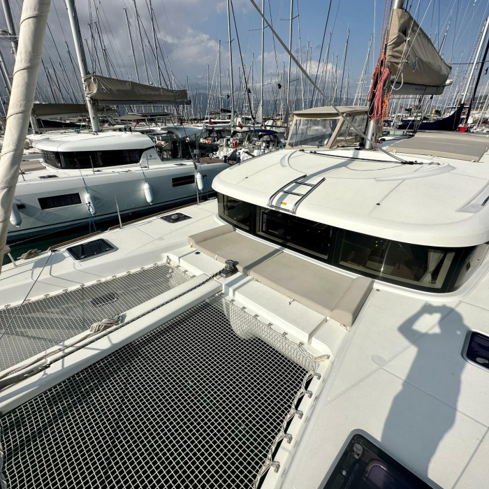 Sail Castor | Lagoon 40 photo 6