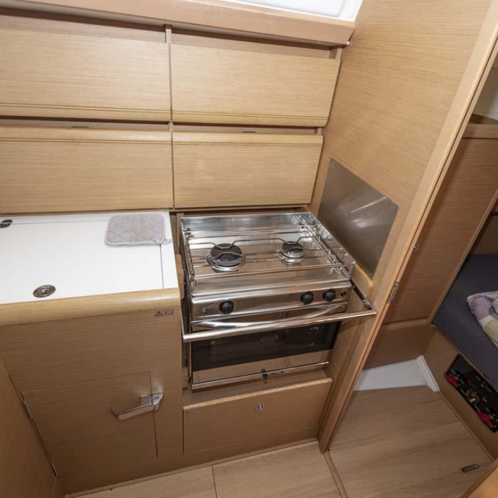 Marie | Sun Odyssey 389 photo 11