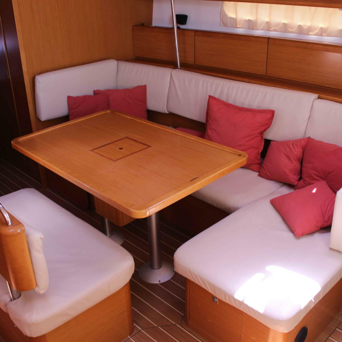 Skazka | Sun Odyssey 49i photo 4