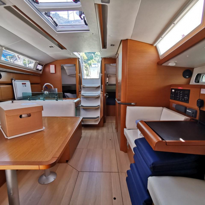 Star Gazer | Sun Odyssey 419 photo 5