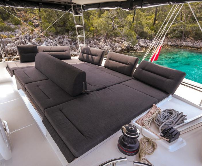 Daphne | Lagoon 52 F photo 11