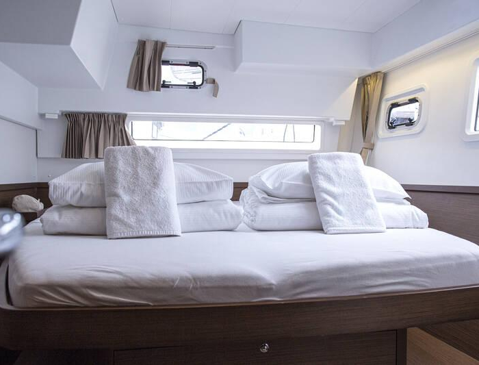 Orlan | Lagoon 42 photo 4