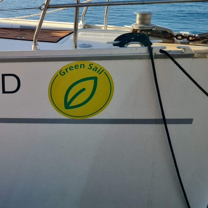 SIX Solar | Bavaria cruiser 51 photo 5