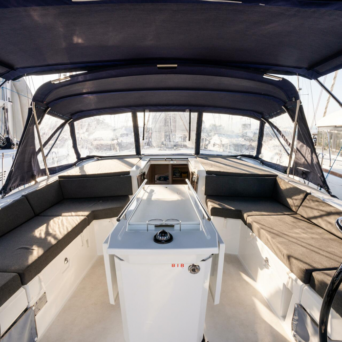 Persefone - Comfort line | Oceanis 46.1 photo 3