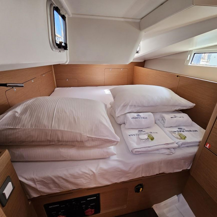 Luna | Sun Odyssey 490 photo 8