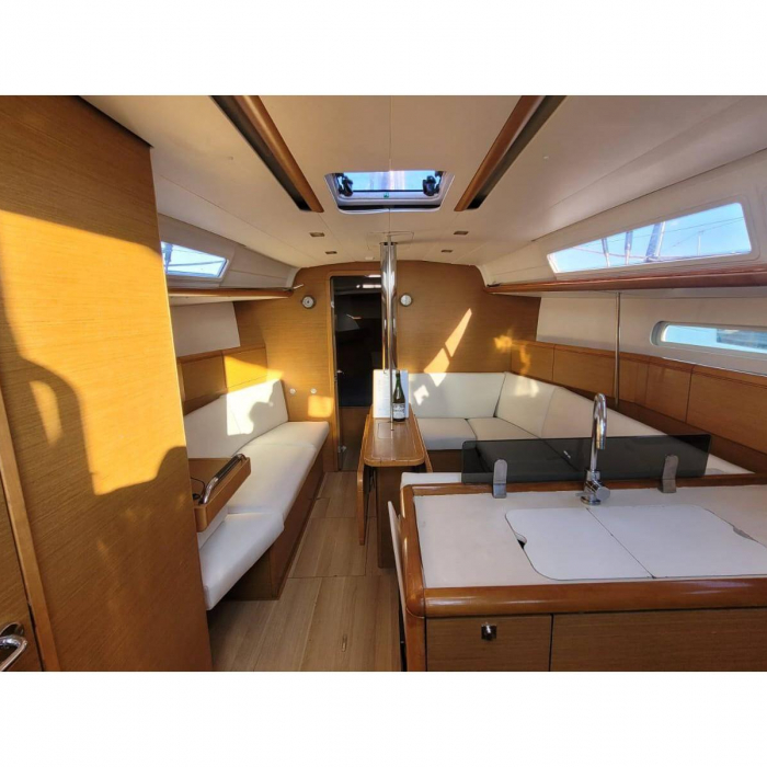 Corail | Sun Odyssey 379 photo 9