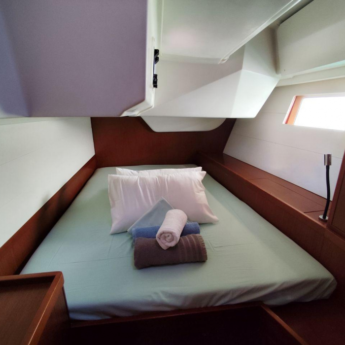 Farquhar | Oceanis 48 photo 10