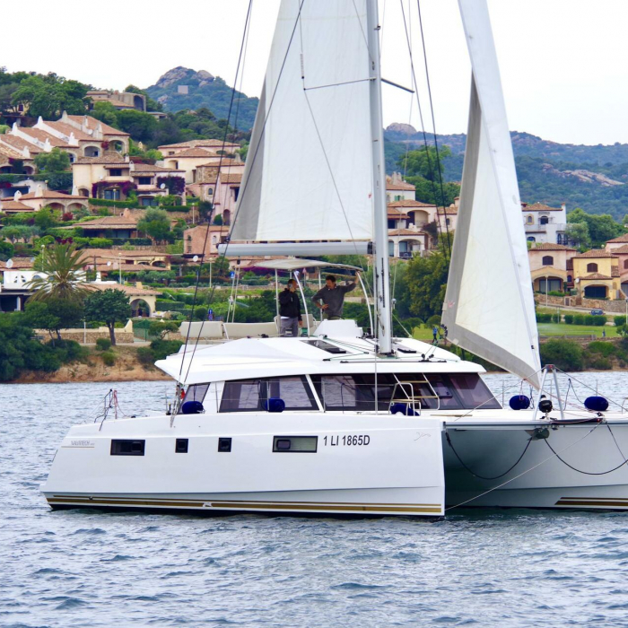 Fiammetta - A/C, Generator, Water maker | Nautitech 46 Fly photo 4