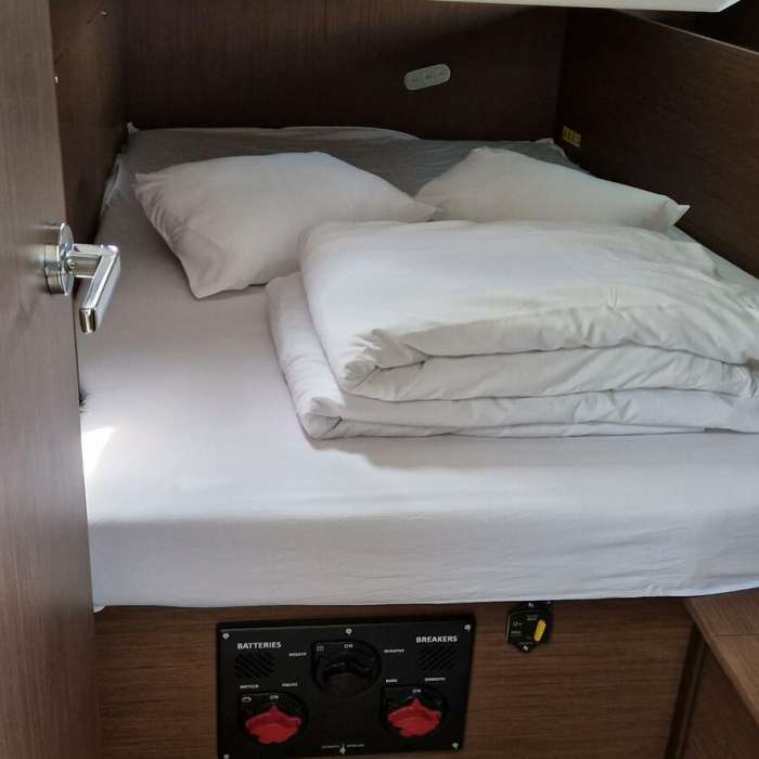 Sali | Oceanis 40.1 photo 11