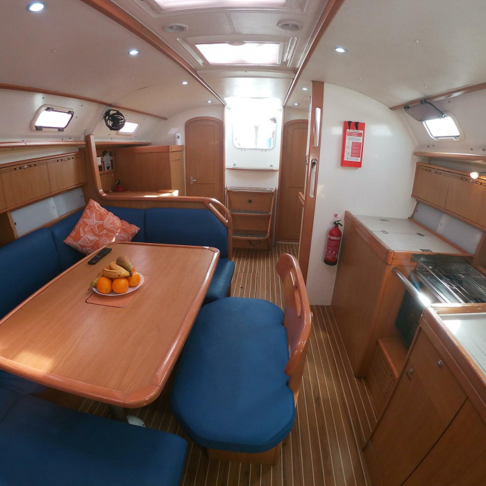 Martina | Harmony 42 photo 11