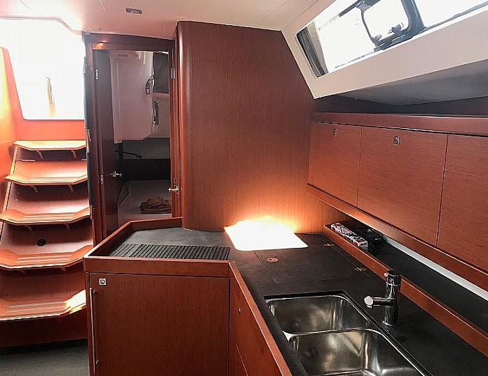 Atlantica | Oceanis 45 photo 16