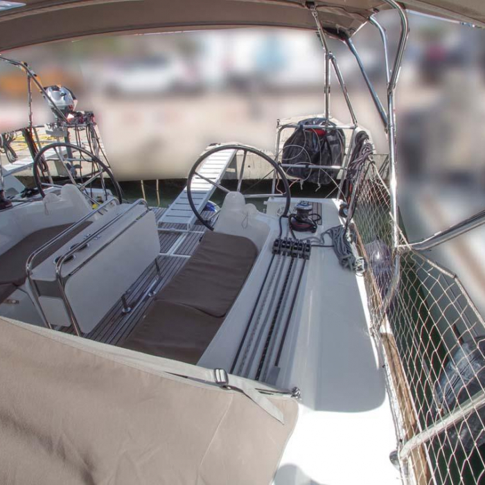 Castor | Sun Odyssey 349 photo 12