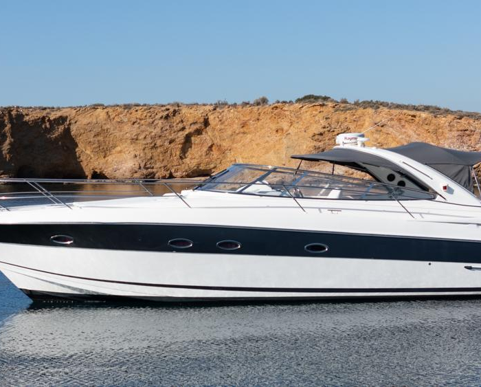 AEGEAN BLUE | Bavaria 40 photo 9