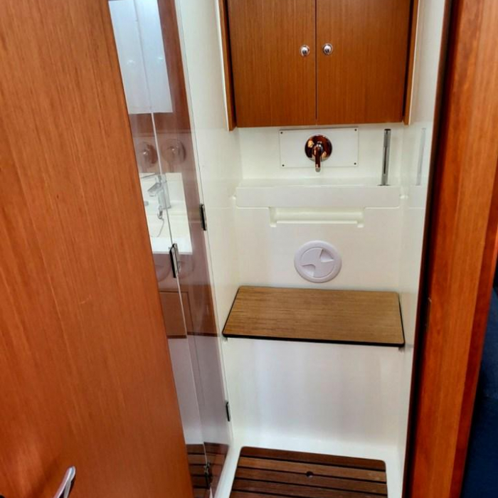 Promitheas | Bavaria C57 photo 10