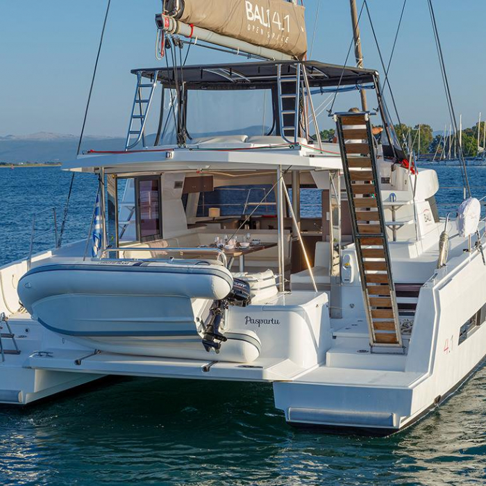 Paspartu | A/C generator watermaker | Bali 4.1 photo 19