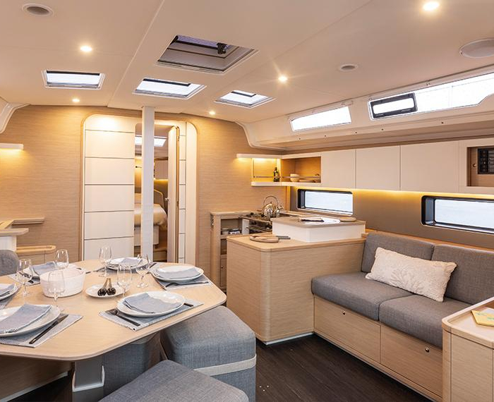 Diomede | Dufour 44 photo 4