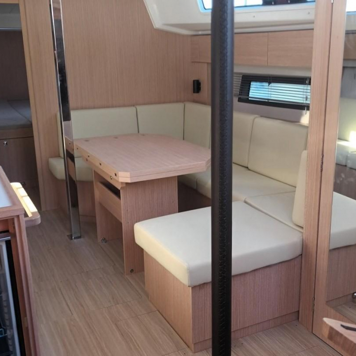 NEW Gioia | Bavaria C42 photo 15