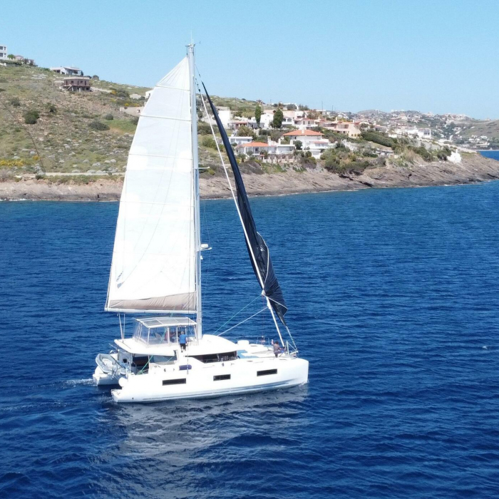 Dionike | Lagoon 46 photo 1