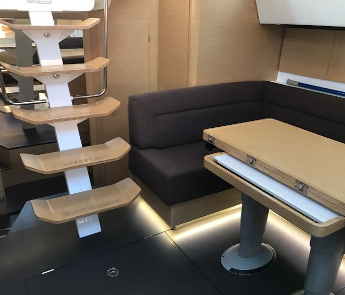 Moonlight | Elan 50 Impression photo 17