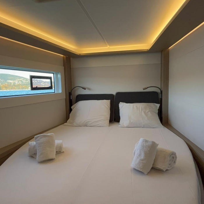 M & M | Lagoon 46 photo 4