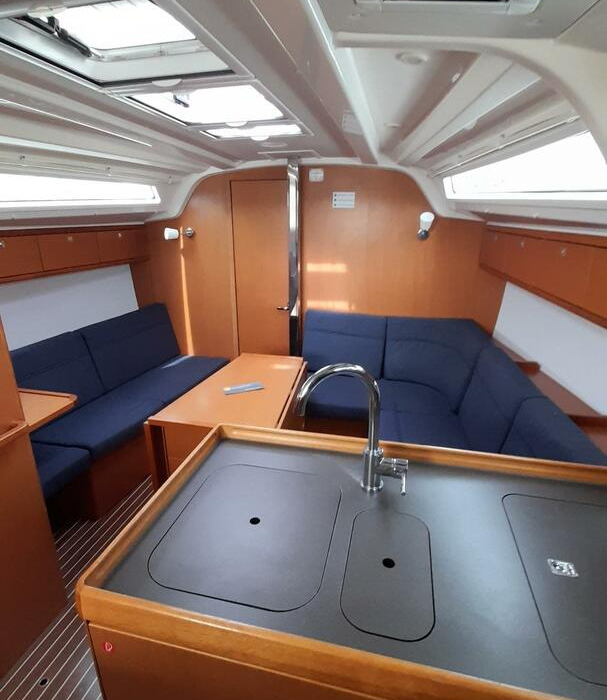 Nenemia | Bavaria 37 Cruiser photo 12