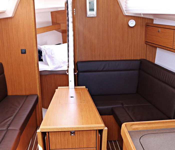 Chiara | BAVARIA C 33 photo 7